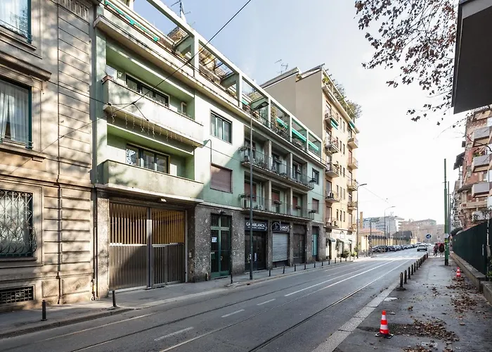 Sempione Modern Flat
